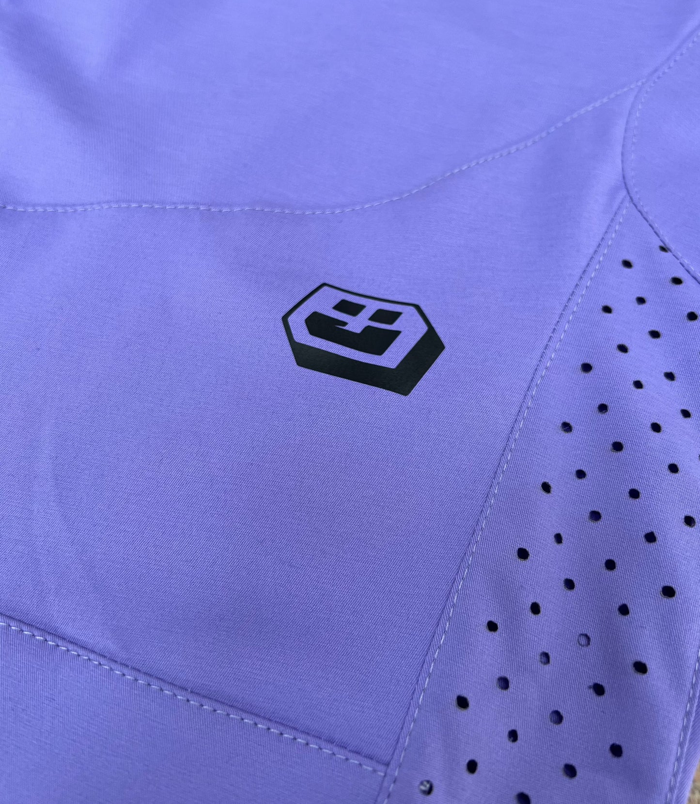 MUJER | PANTALÓN LILA