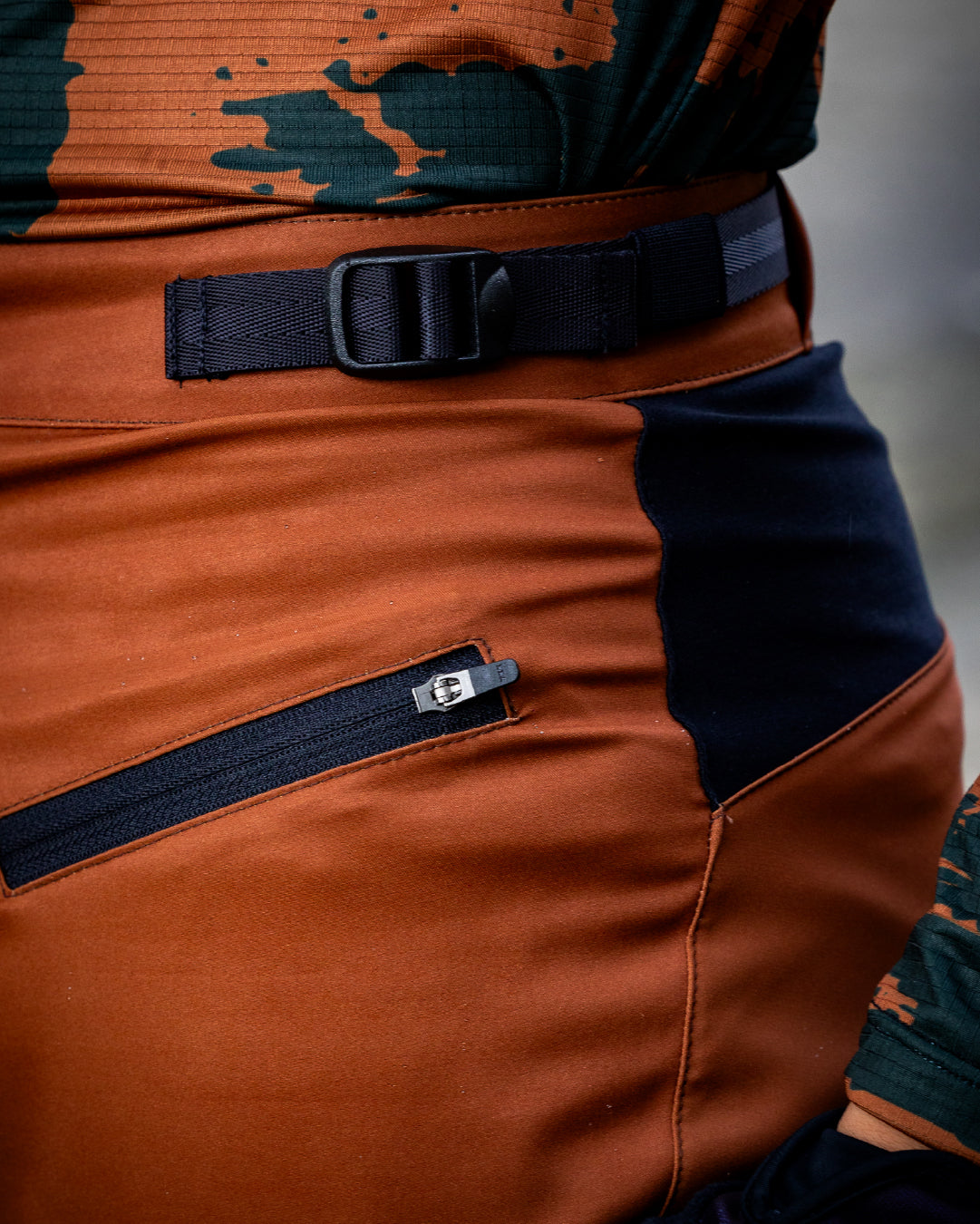 HOMBRE | PANTALÓN EFIMERA RACE V2