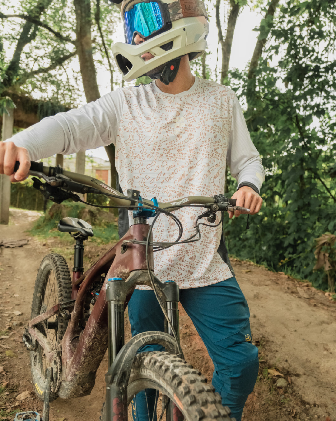 WAVES BEIGE | HOMBRE