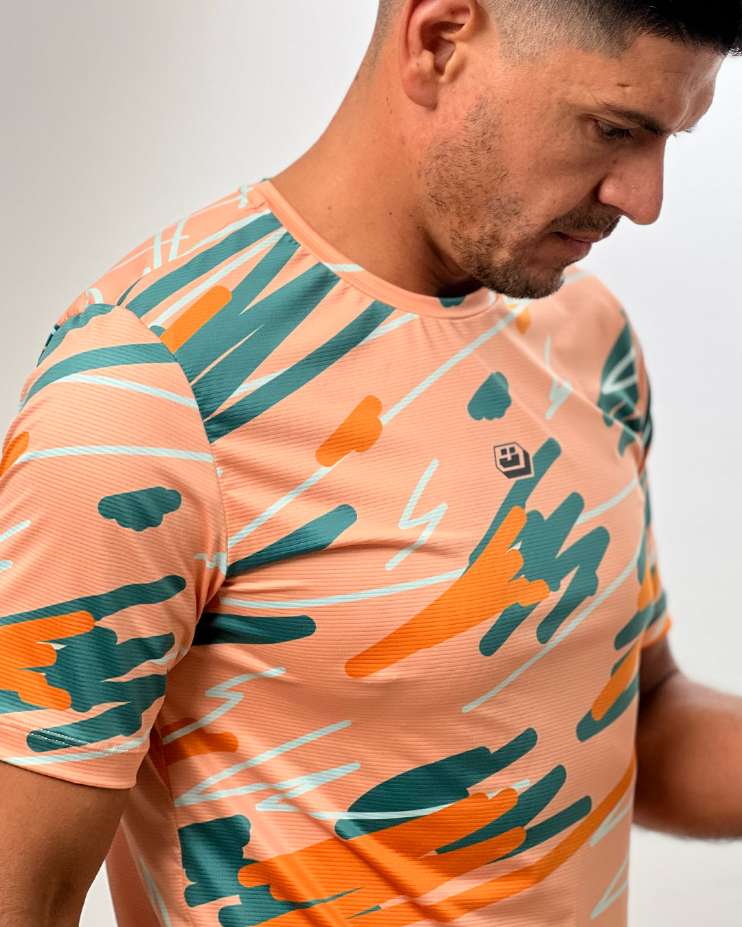 CAMISETA GRAFFITI HOMBRE | CORAL