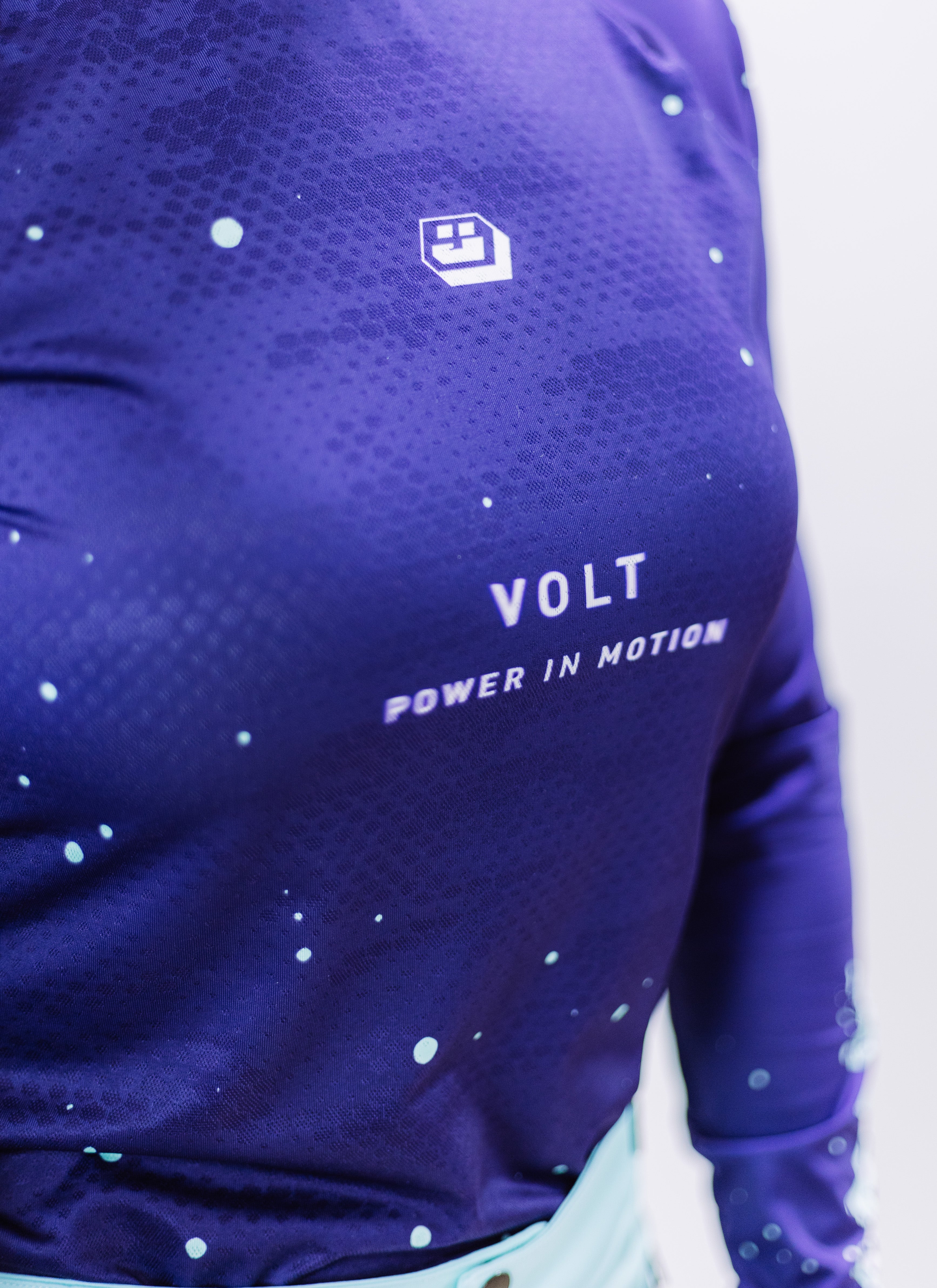 Jersey VOLT MZ-  Mujer
