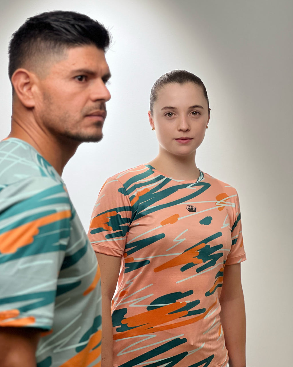 Jersey Graffiti Coral - Mujer