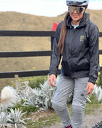 Cortavientos Negro - Mujer