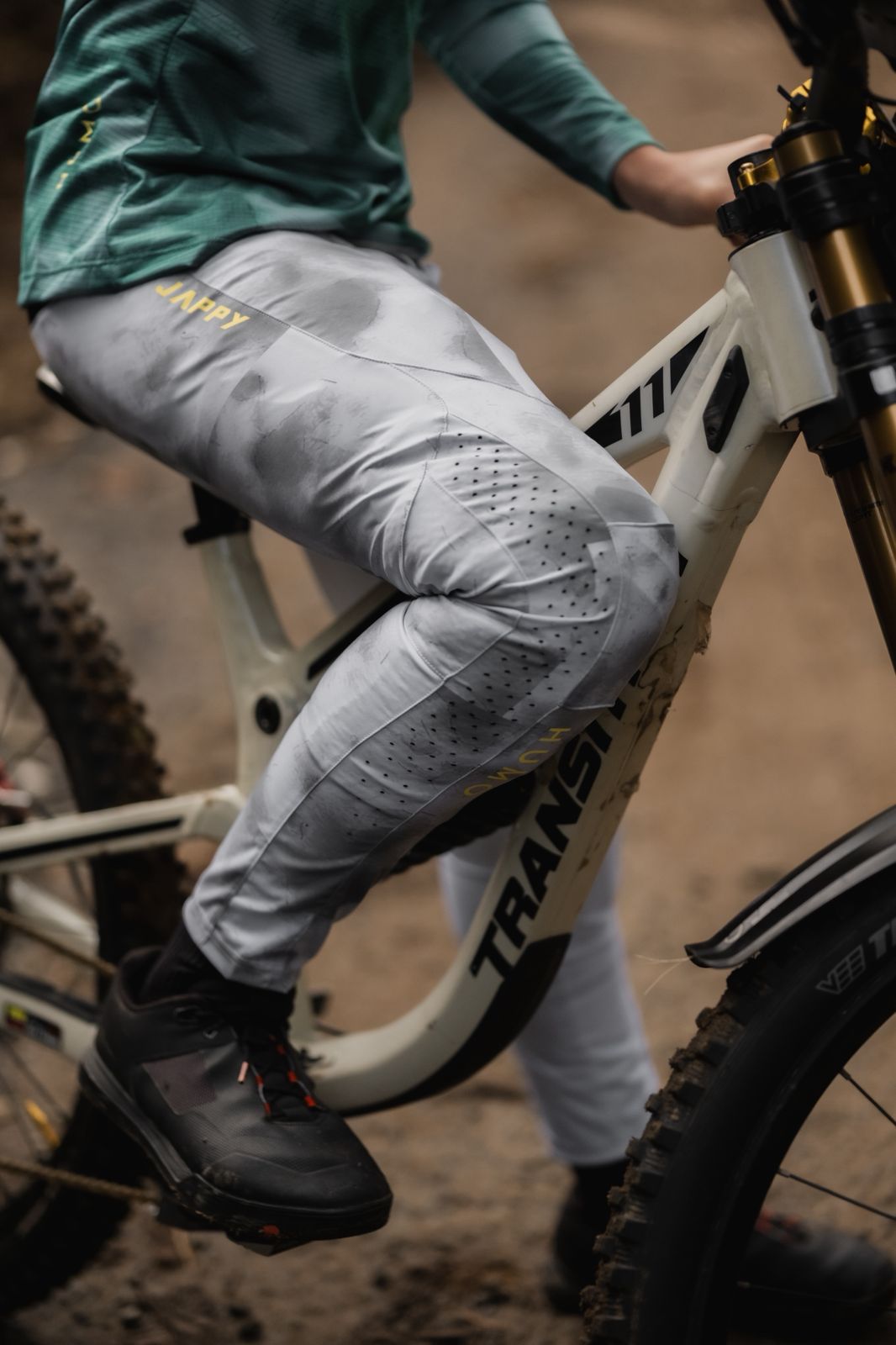 HUMO - Pantalón ash grey - Hombre