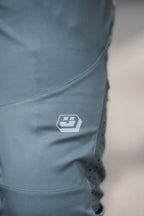 HUMO - Pantalón smoky black - Mujer