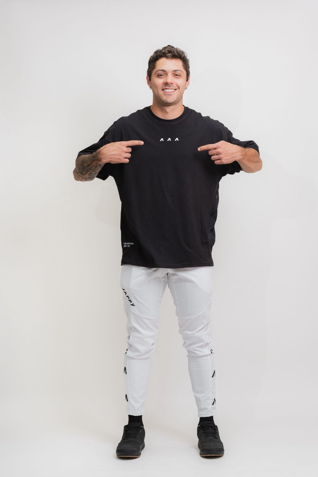 ORÍGENES - Pocket Tee Deep Black - UniSex