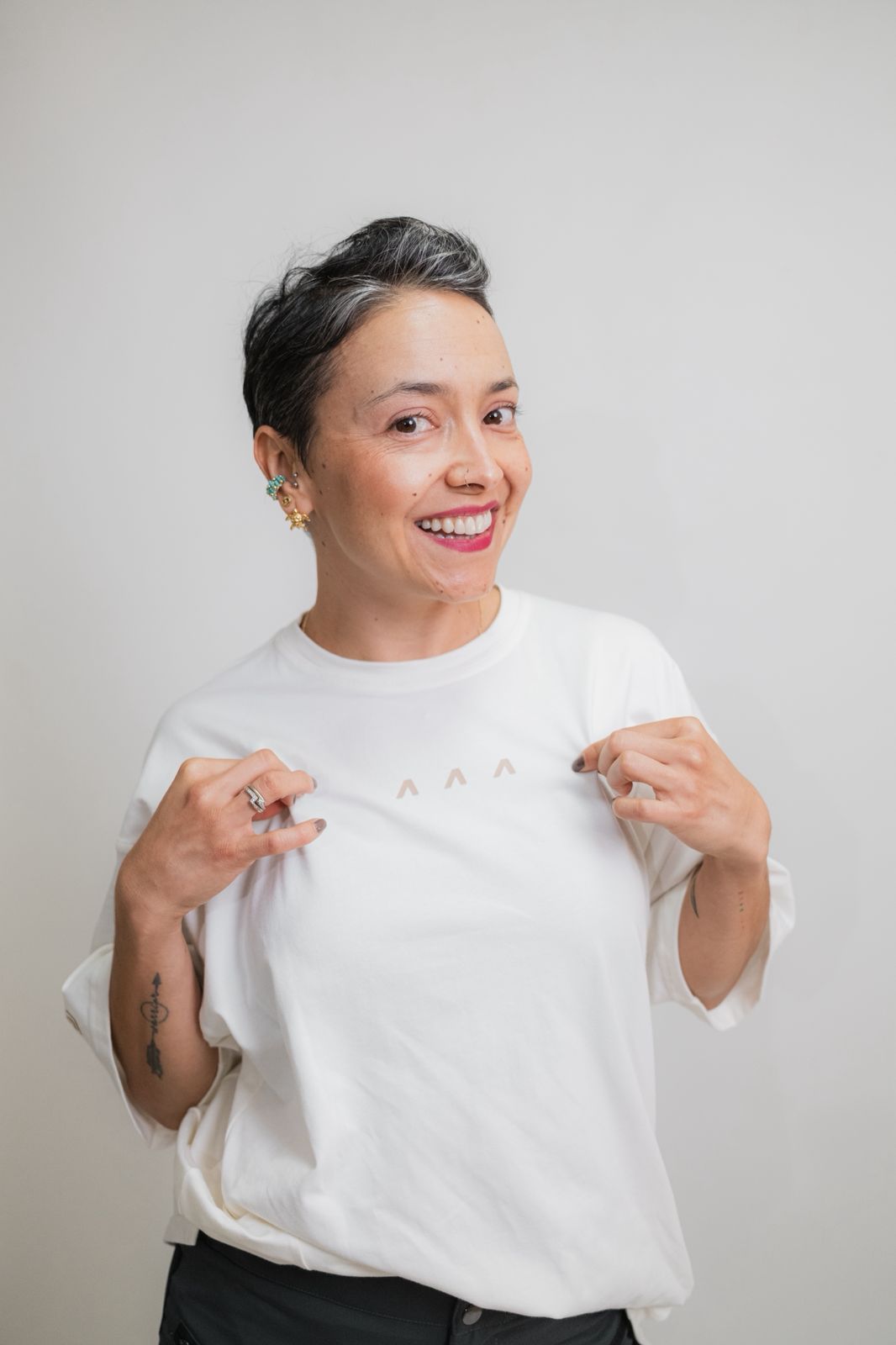 ORÍGENES - Pocket Tee Bone - UniSex