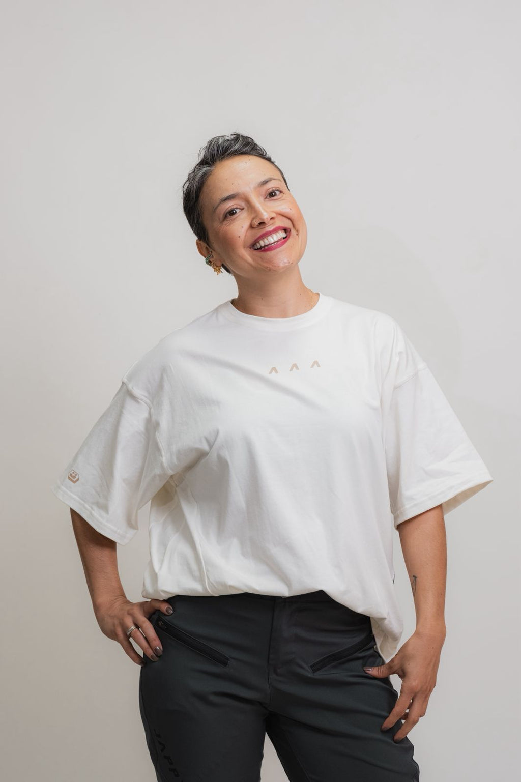 ORÍGENES - Pocket Tee Bone - UniSex