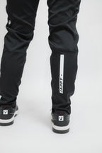 ORÍGENES - Pantalón black - Mujer