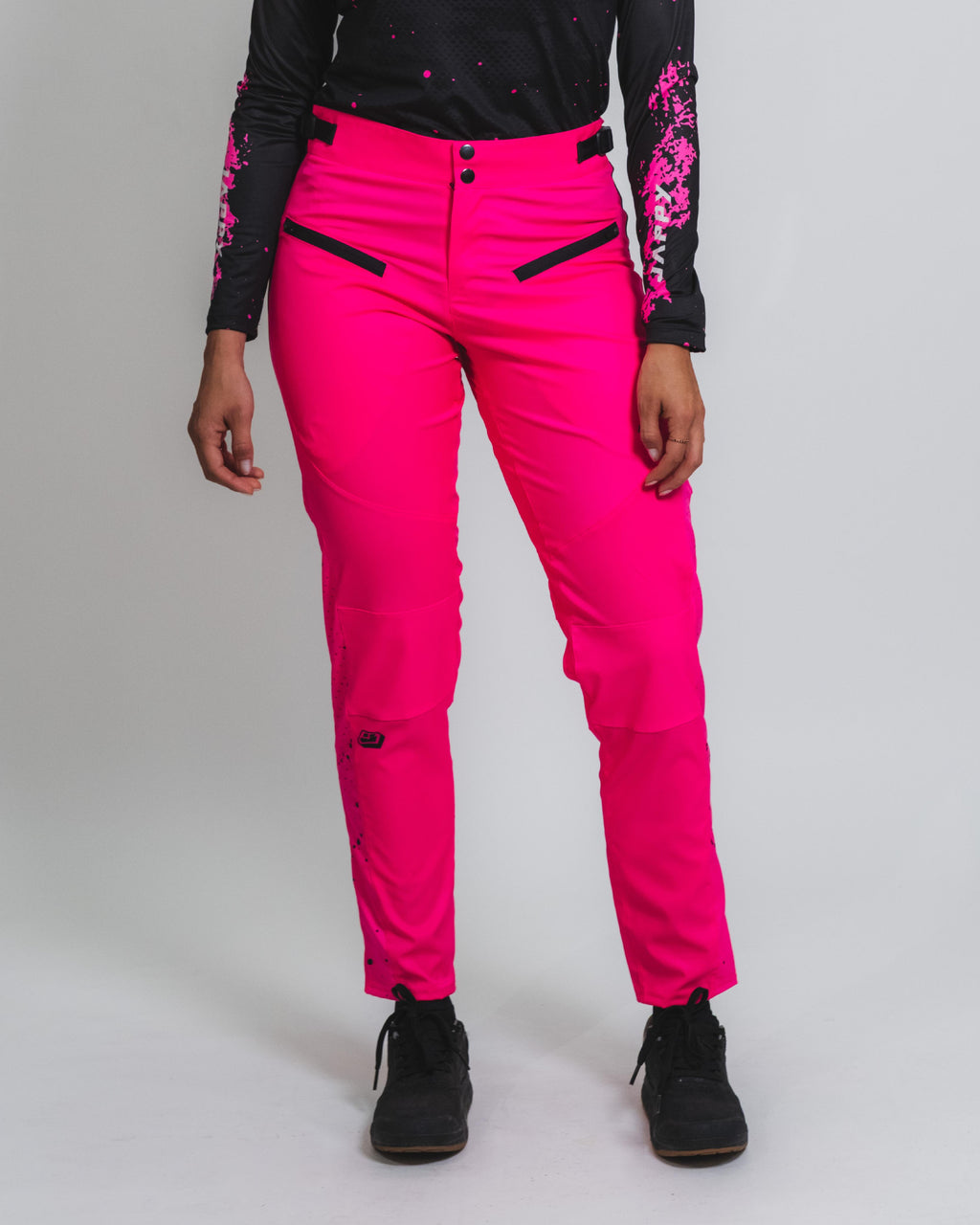 VOLT - Pantalón fucsia - Mujer