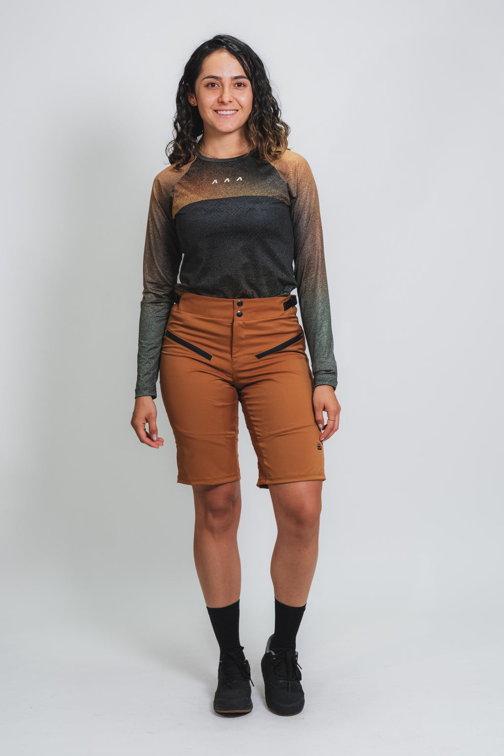 SHORT - Ocre - Mujer