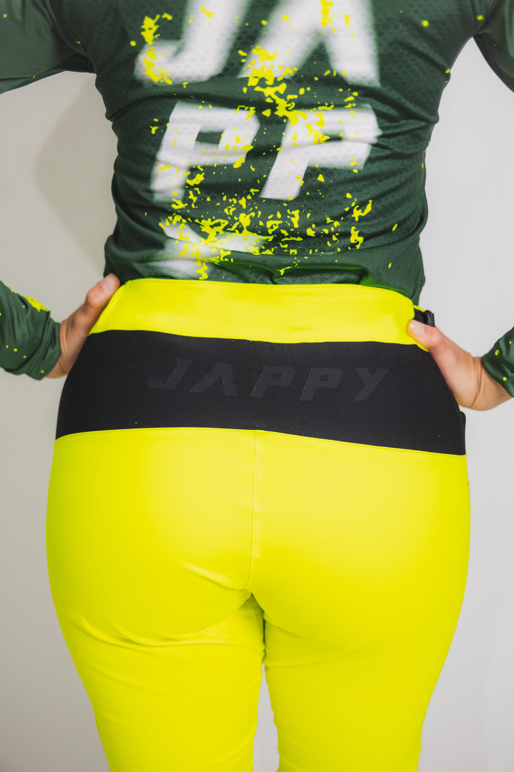 VOLT - Pantalón verde - Mujer