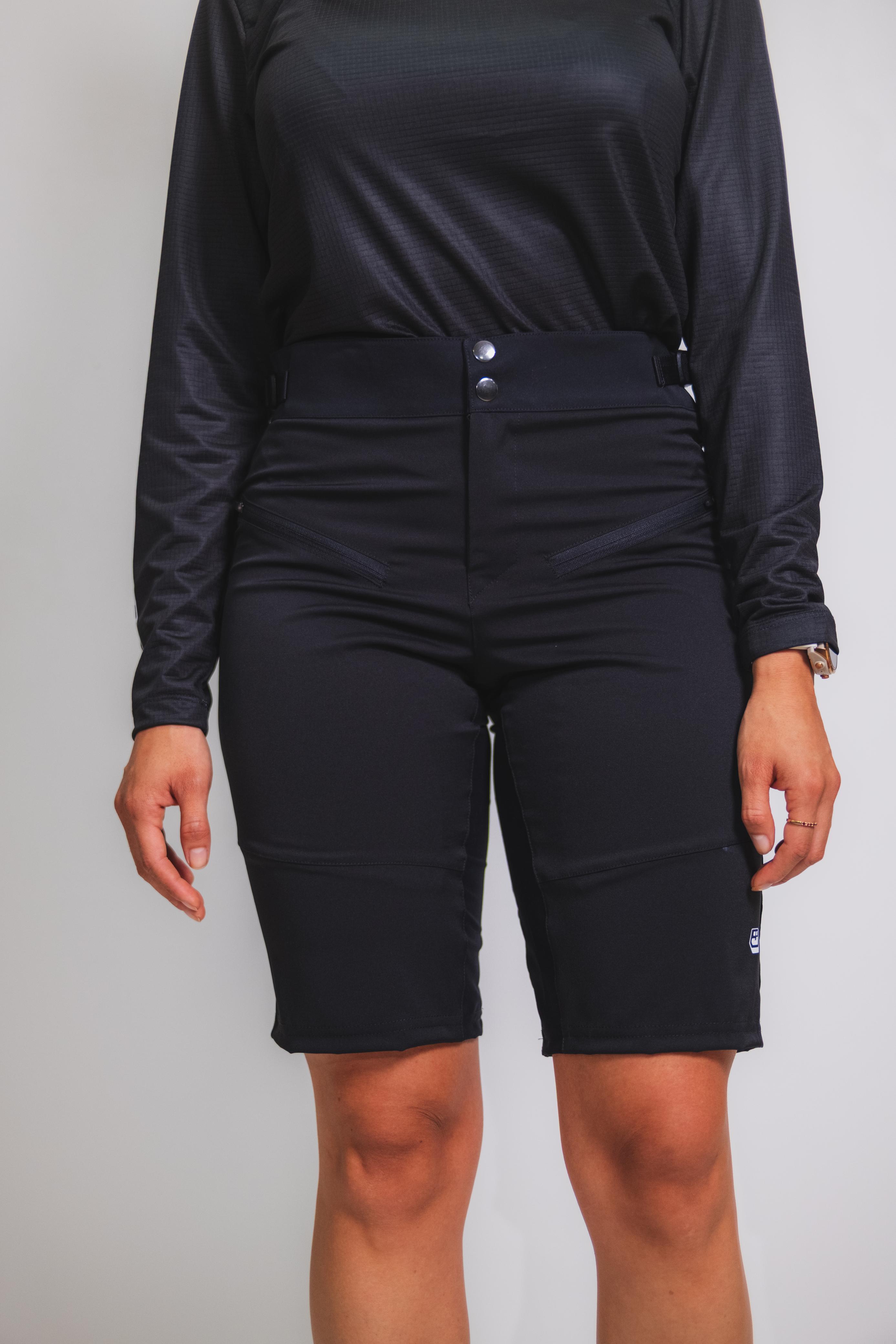 ORÍGENES - Short negro - Mujer
