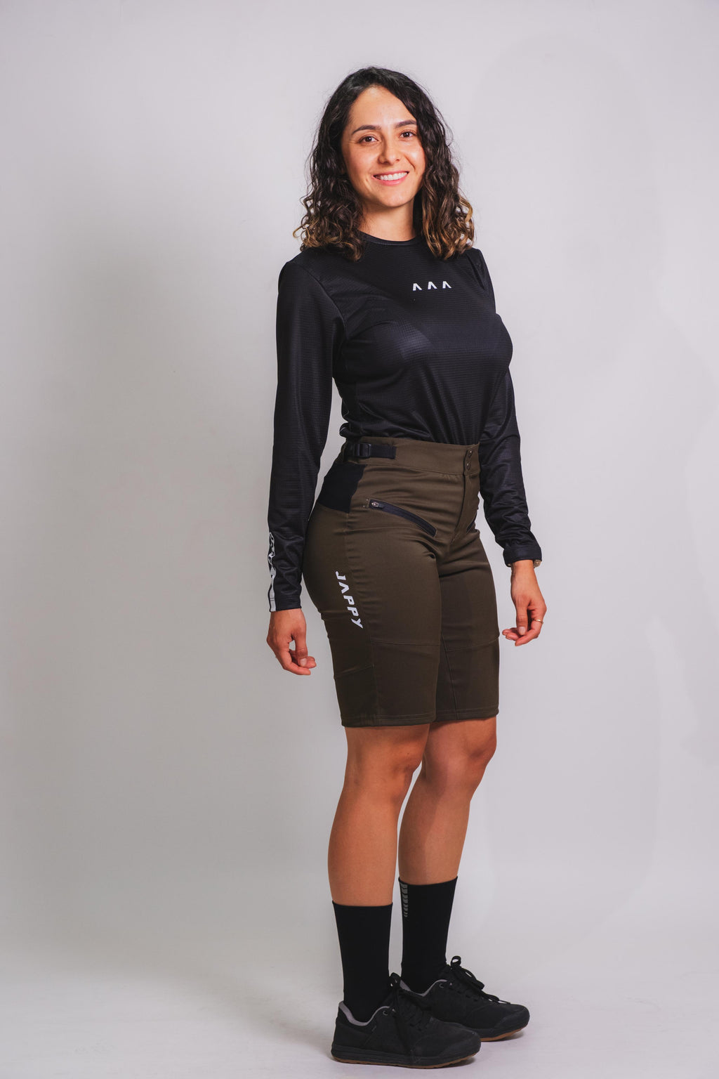 ORÍGENES - Short verde - Mujer