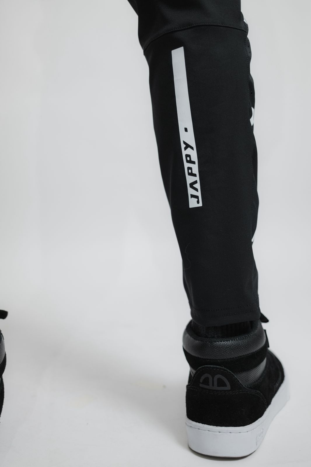 ORÍGENES - Pantalón Deep Black - Hombre