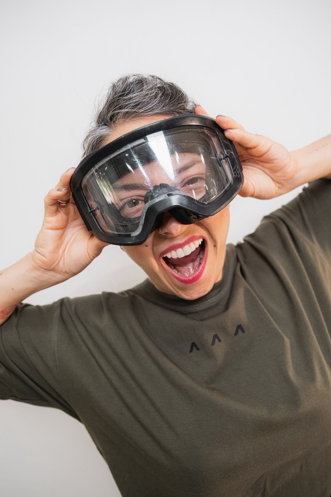 ORÍGENES - Pocket Tee Deep Olive - UniSex